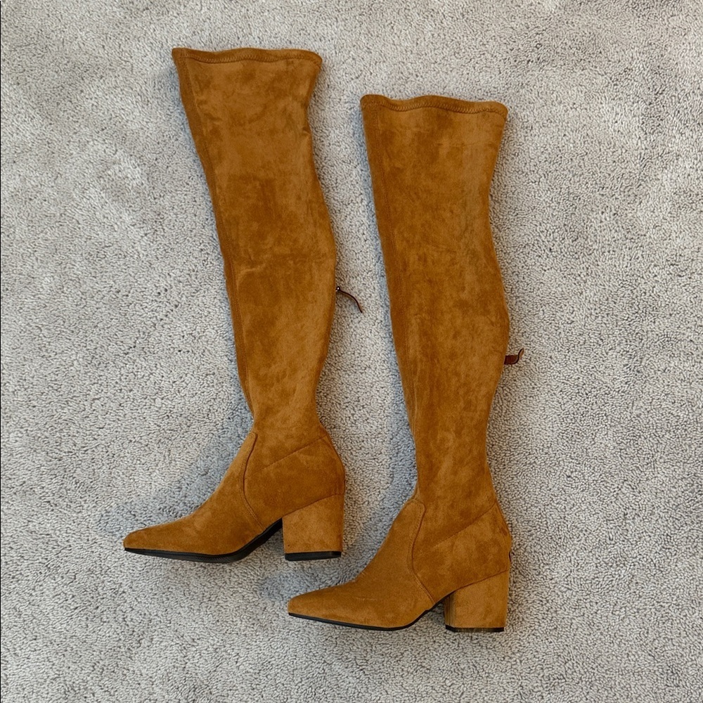 Goodnight Macaroon ‘Marlo’ Over-The-Knee Boots | Size 37 | Tan Suede Leather - Picture 3 of 8